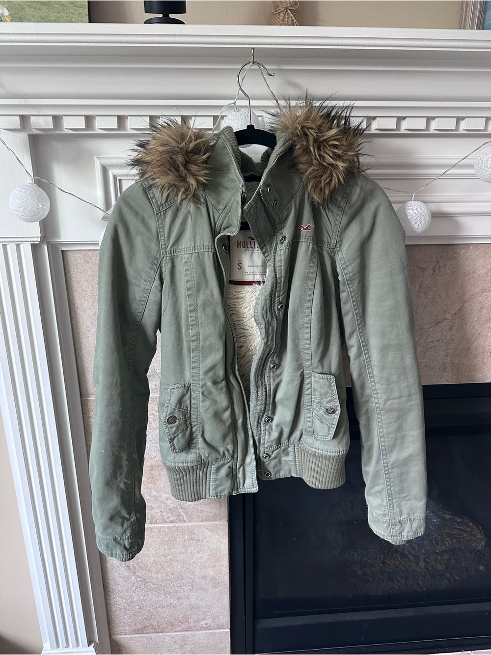 Vintage Hollister Olive Green Jacket with Faux-Fur Hood
